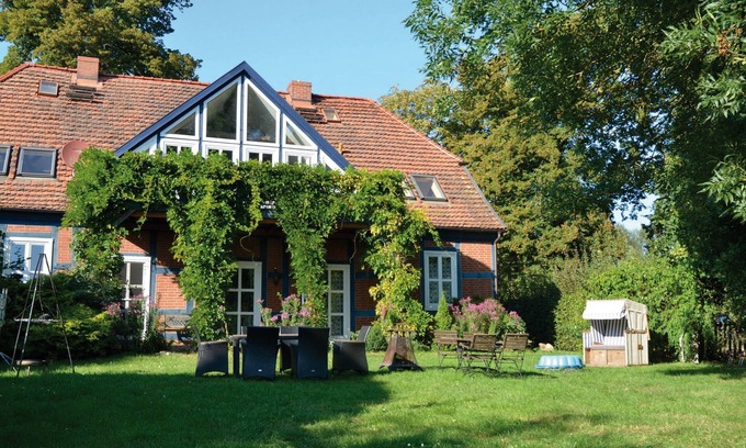 Breetz Apartment | DEB 044 Historisches Bauernhaus mit Sauna u. Whirlpool