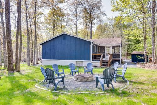 Pocono Lake House | Deck and Community Perks Bright Pocono Lake Home!