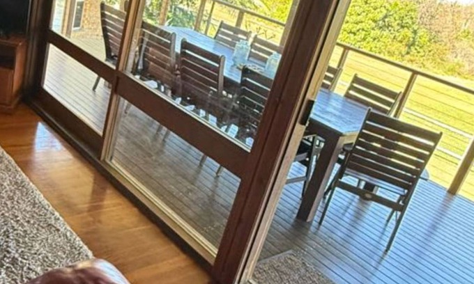 Pottsville House | Deckhouse Surfside - Spacious Family Home with Beach Access