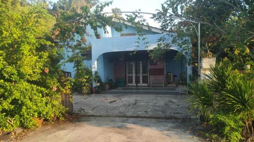 Batu Rakit House | Deenunis Homestay