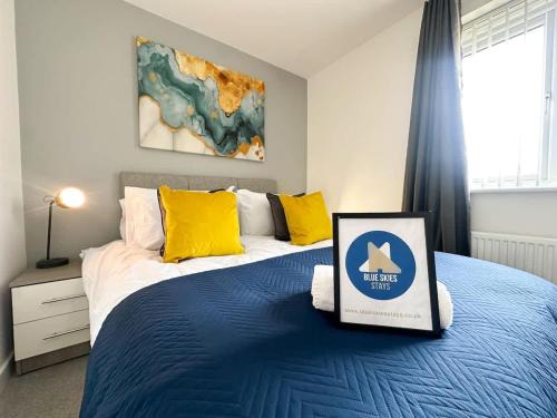 Stockton-on-Tees House | Deepdale House by Blue Skies Stays