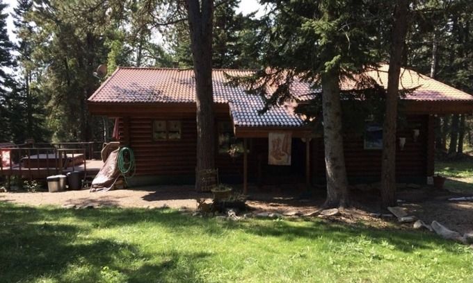 Lead Cabin | Deer Pass Lodge