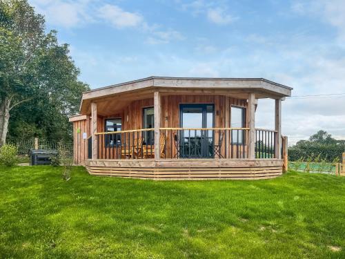 St George House | Deer's Leap - Uk50121