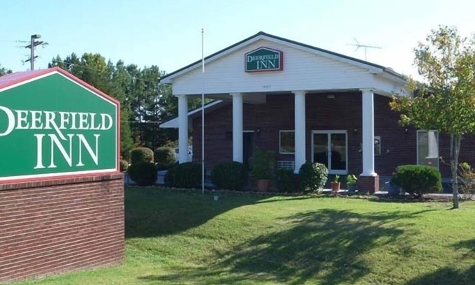 Fairview Hotel | Deerfield Inn & Suites