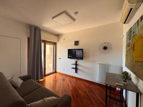 Modugno Apartment | Del Console Apartment - Near Bari Airport & Station