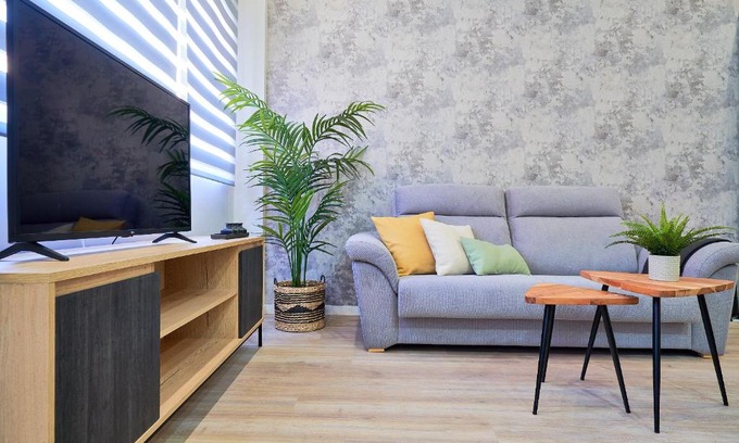 El Ejido Apartment | Del Parque Flats Estudio Capuchinos