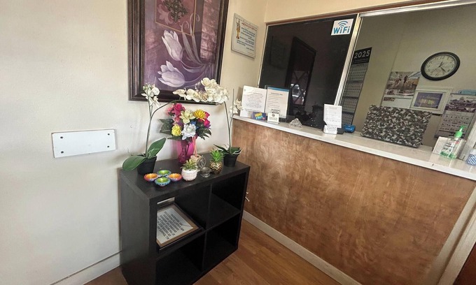 Lents Hotel | Del Rancho Motel By Townhouse Portland OR Hwy 205
