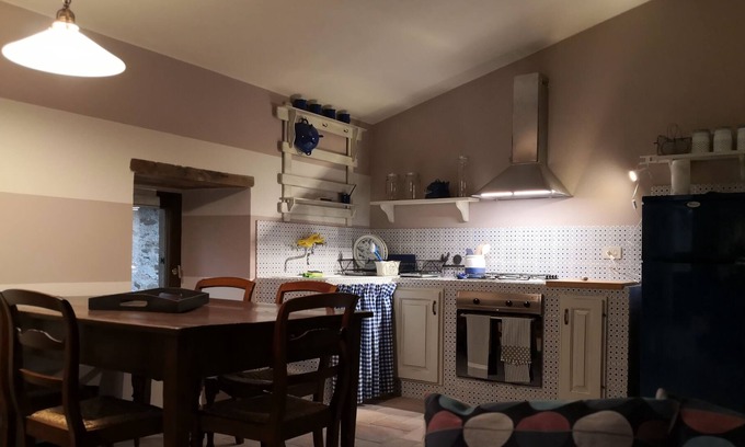 San Romano in Garfagnana Apartment | Delightful two-room apartment in the historic center of a charming Garfagnana village.