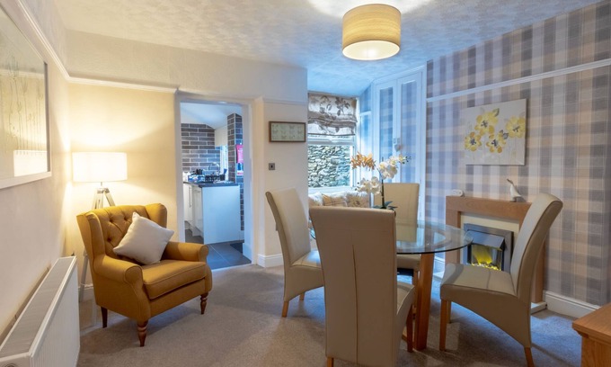 Bowness-on-Windermere Cottage | Delightful Lakeland Terraced Cottage