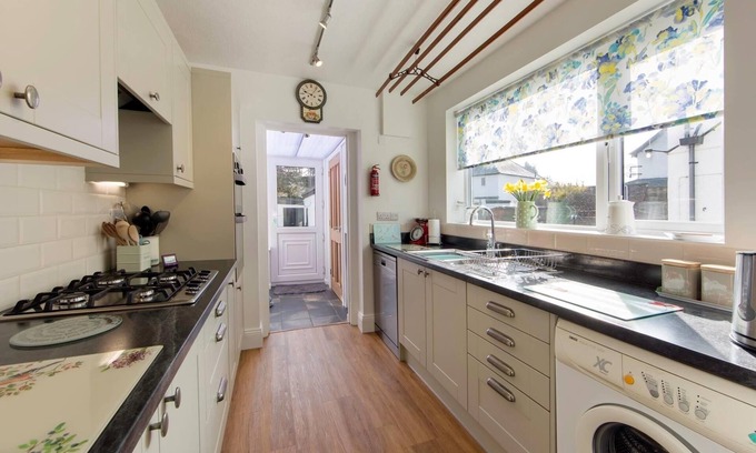 Keswick House | Delightful, 3 bedroom holiday home, five mintute walk to the centre of Keswick