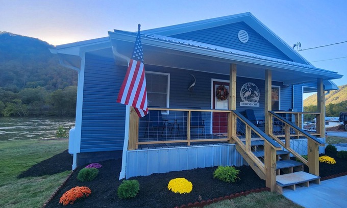 Meadow Bridge House | Delightful 3-bedroom Home on the New River