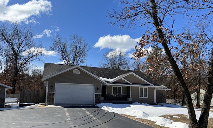 Lyndon Station House | Dells Star View