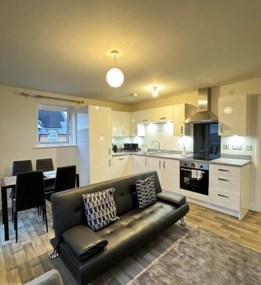 Milton Keynes Apartment | Delux Apartment in Brooklads