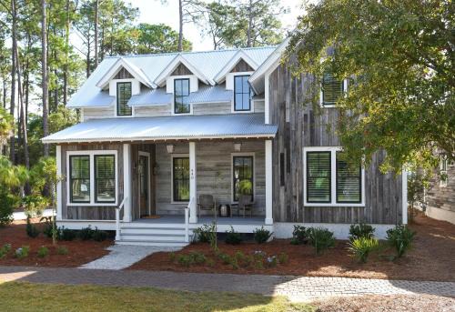 Palmetto Bluff House | Deluxe 3 Bedroom Moreland Village Home 5541