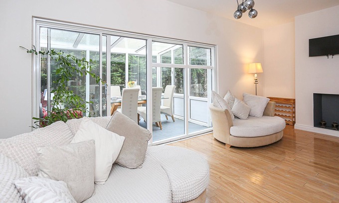 Cultra Apartment | Deluxe Apartment Garden View