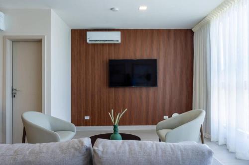 Costa del Este House | Deluxe Condo Suite 1BR with Ocean and City View
