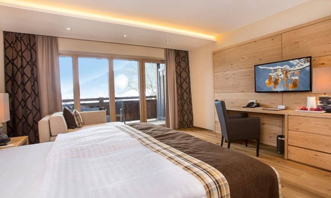 Hollersbach im Pinzgau House | Deluxe Doppelzimmer mit Halbpension - Erholungshotel Kaltenhauser