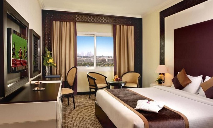 Al Rigga House | Deluxe Room Near Baniyas Square Metro Station