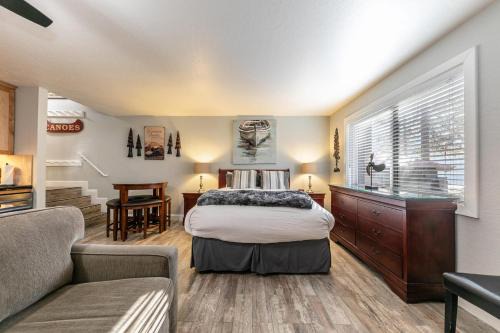 Truckee House | Deluxe Studio Partial Lake View #125 at Donner Lake Village