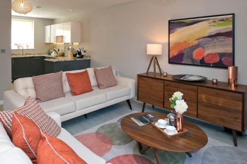 Saint Paul's House | Deluxe Townhouse Next to Cabot Circus