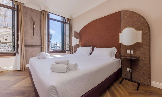 Cannaregio Hotel | Deluxe With St. Mark's Square View