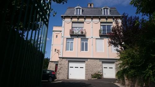 Le Puy-en-Velay Bed & Breakfast | Demeure des Dentelles avec PARKING GRATUIT