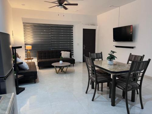 Francisco Villa Apartment | Departamento 102
