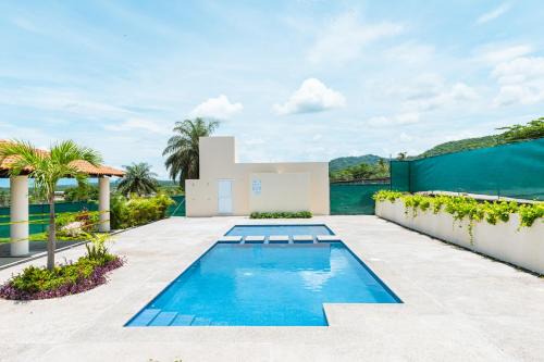 Puerto Vallarta Apartment | Departamento amplio con alberca y asador - Hasta 14 personas - B3