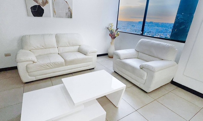 Puerto Santa Ana Apartment | Departamento de lujo Bellini 1203