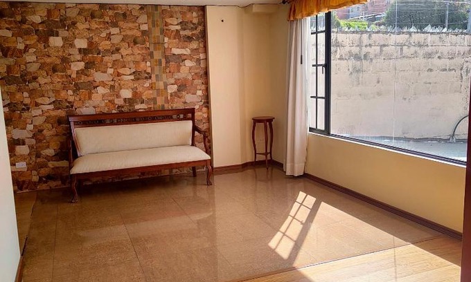 Cochapamba Apartment | Departamento en el sector la florida alta. Norte de quito.
