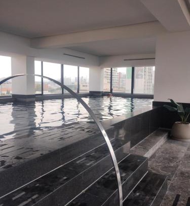 Americana Apartment | Departamento en zona de lujo con alberca y gym