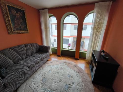 Chimborazo Province Apartment | Departamento Familiar La Merced Terracota