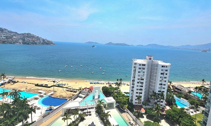 Costa Azul Apartment | Departamento Frente al Mar con Extraordinaria Vista a Toda la Bahía de Acapulco