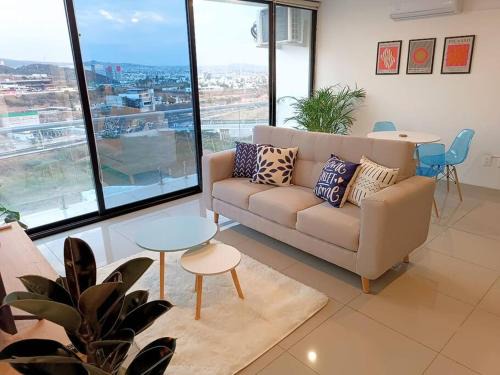 Queretaro Apartment | Departamento Linda Vista Privado A/C Cochera 24/7