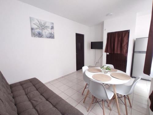 Zapopan Apartment | Departamento Luz de Lino