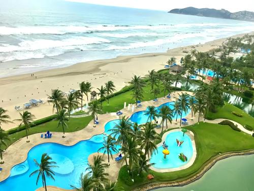Playa Diamante Apartment | Departamento Mayan Island - A pie de playa y con albercas