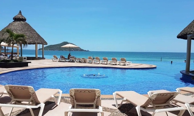 Marina Mazatlan Hotel | Departamentos Grand G