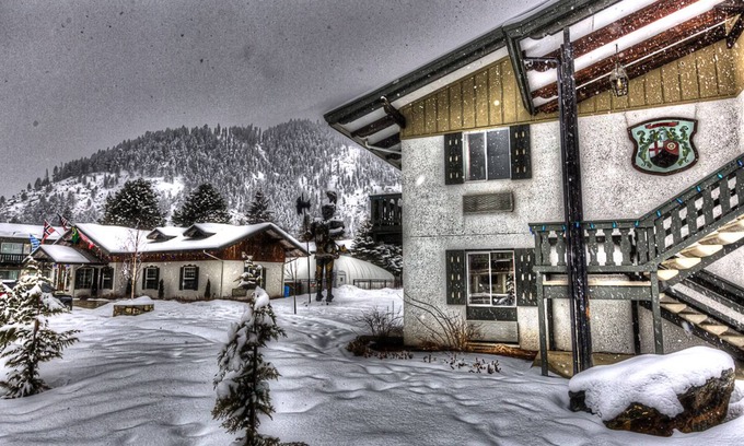 Downtown Leavenworth Hotel | Der Ritterhof Inn