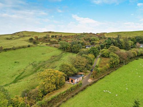 Llanfair Caereinion House | Derw Bach
