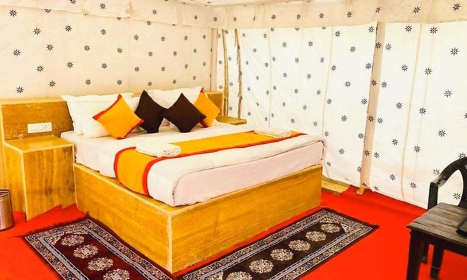Kanoi Hotel | Desert Golden Eagle Camp