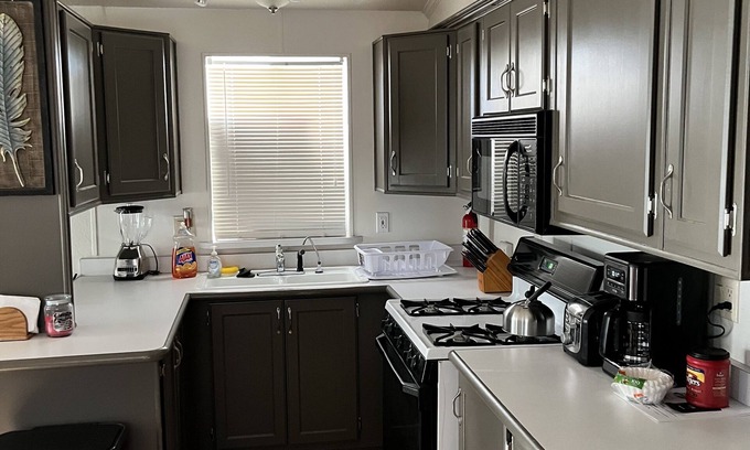 Foothills House | Desert Home Place: Yuma Foothills Home sleeps 4, Pool & View, in Quiet area.