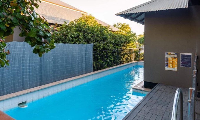 Cable Beach Villa | Desert Rose Private Resort Villa STRA6726PNON1LD4