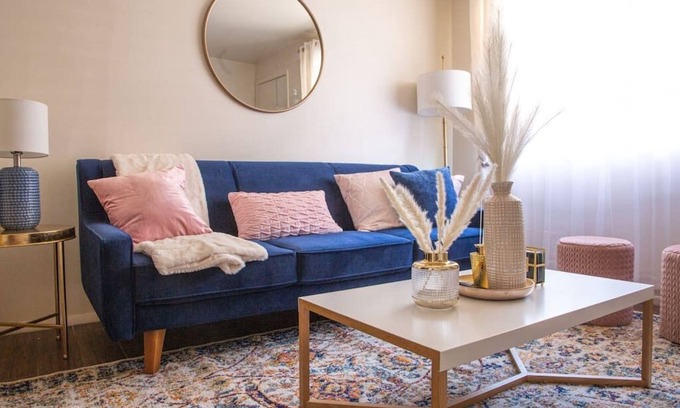Riverside House | Desert Ruby-Walking distance to ASU-Cozy Apartment