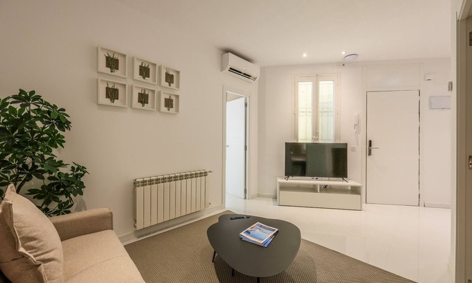 Las Acacias Apartment | Design and amazing apartment 3ºI-I