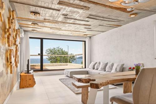 Trakata Apartment | Design Lux apartment Wisdom in Bamboo Garden,NO SHOES ALLOWED INSIDE