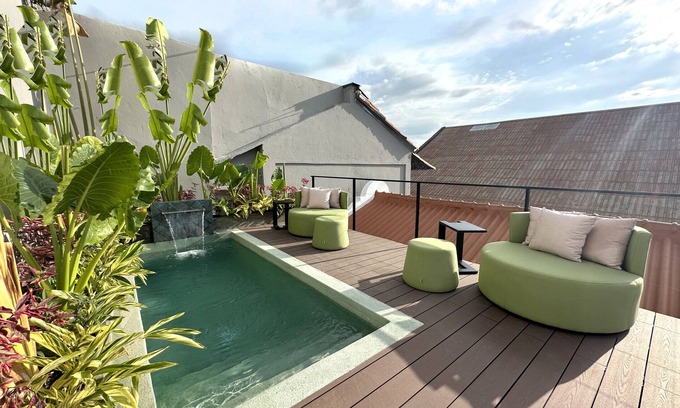 Casco Viejo Apartment | Design studio with pool, rooftop and patio in Boutique Hotel Mari8