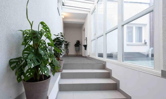 Gersthof Apartment | Designer Apartments
