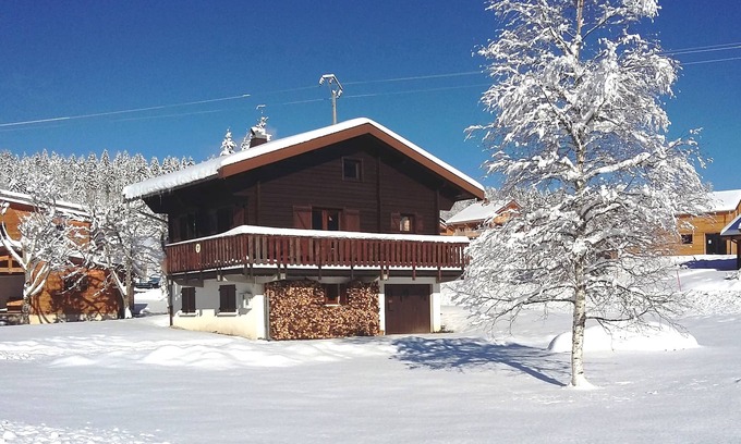 Lamoura Ski Chalet | Detached chalet, very well located in a very quiet set of 29 chalets.