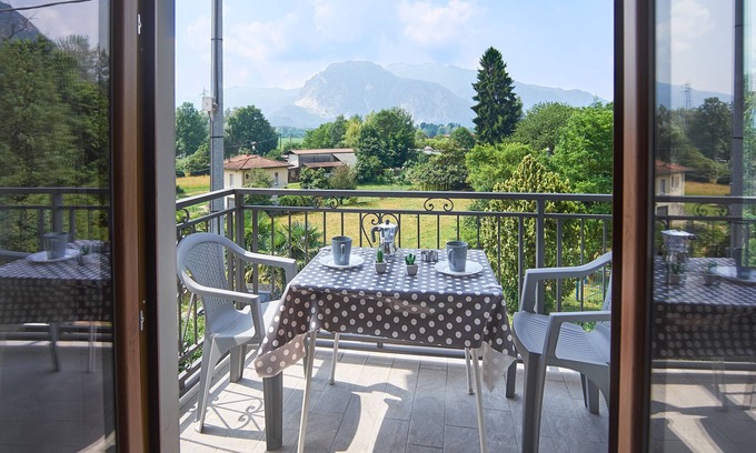 Comero Villa | Detached Gianni cottage near Lake Maggiore and Lake Mergozzo