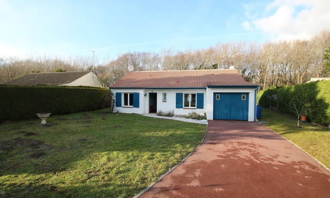 Sainte-Cecile-Plage House | Detached house, 6 people, 3 bedrooms, 100 m2, Saint-Cécile